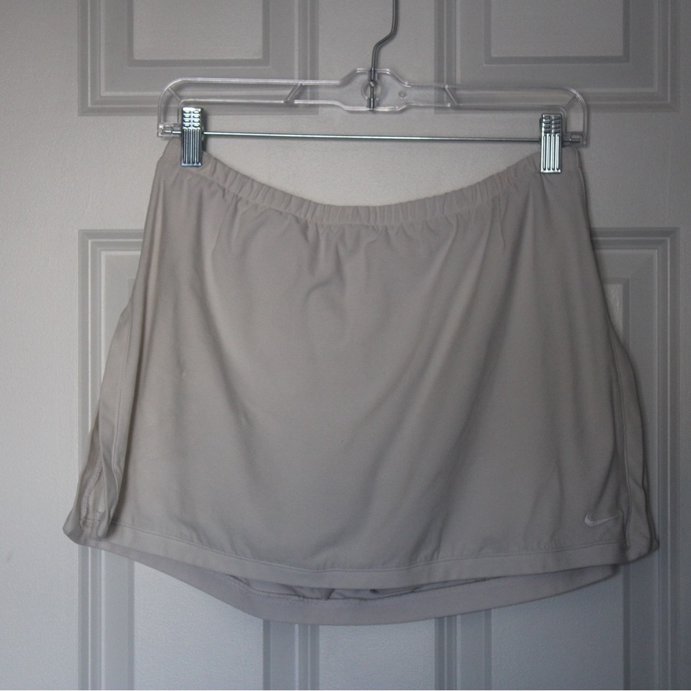NIKE Dri-fit Women's Y2k Tennis Skort - Picture 1 of 6